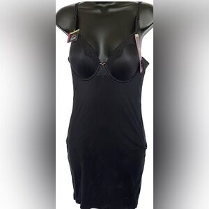 NWT Maidenform BLK Full Slip Shapewear, 36B  *P1092